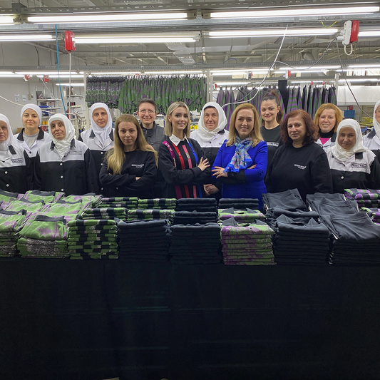 Celebrating the Women of niLuu-women led atelier