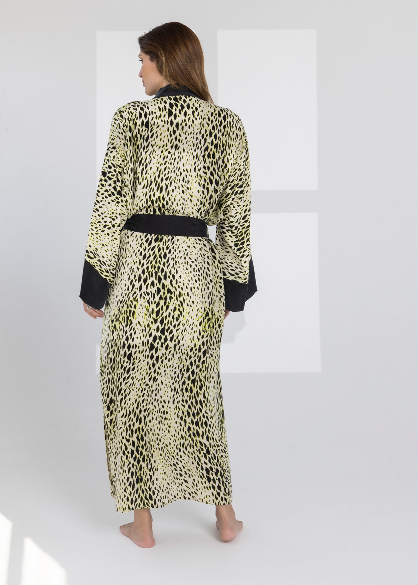 Bowie Women Kimono Robe-niLuu