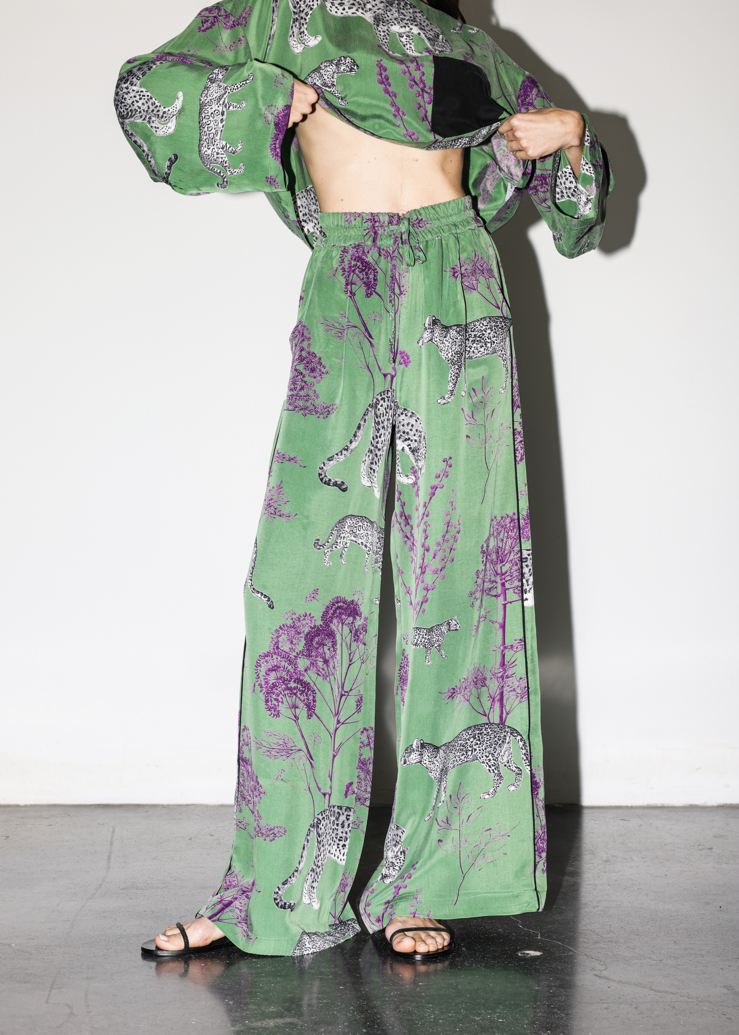 Lennon Wildesse Lounge Pants-niLuu