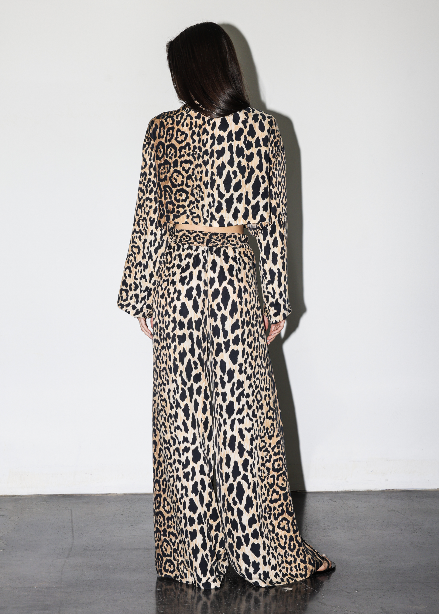 Leo Wildesse Lounge Pants-niLuu