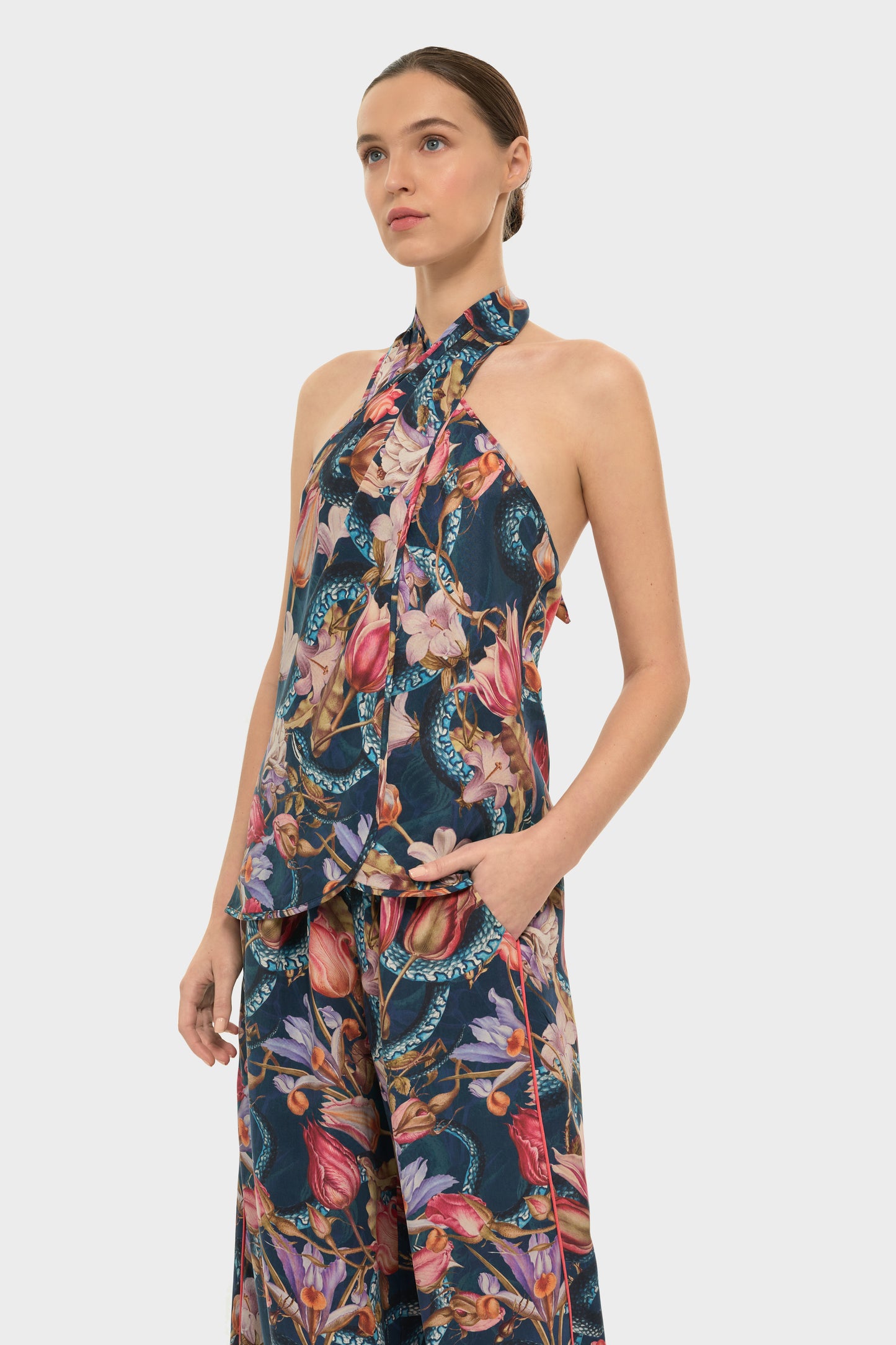 Jackson AquaFlora Cross Halter Top-niLuu