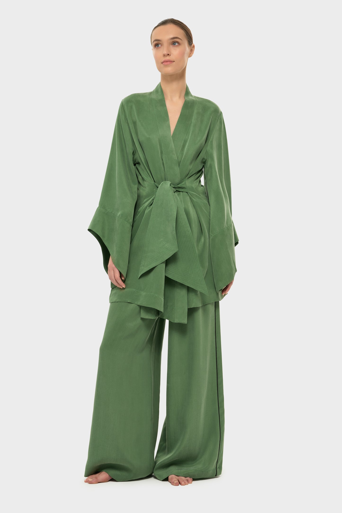 Moss Amara Mini Kimono Robe