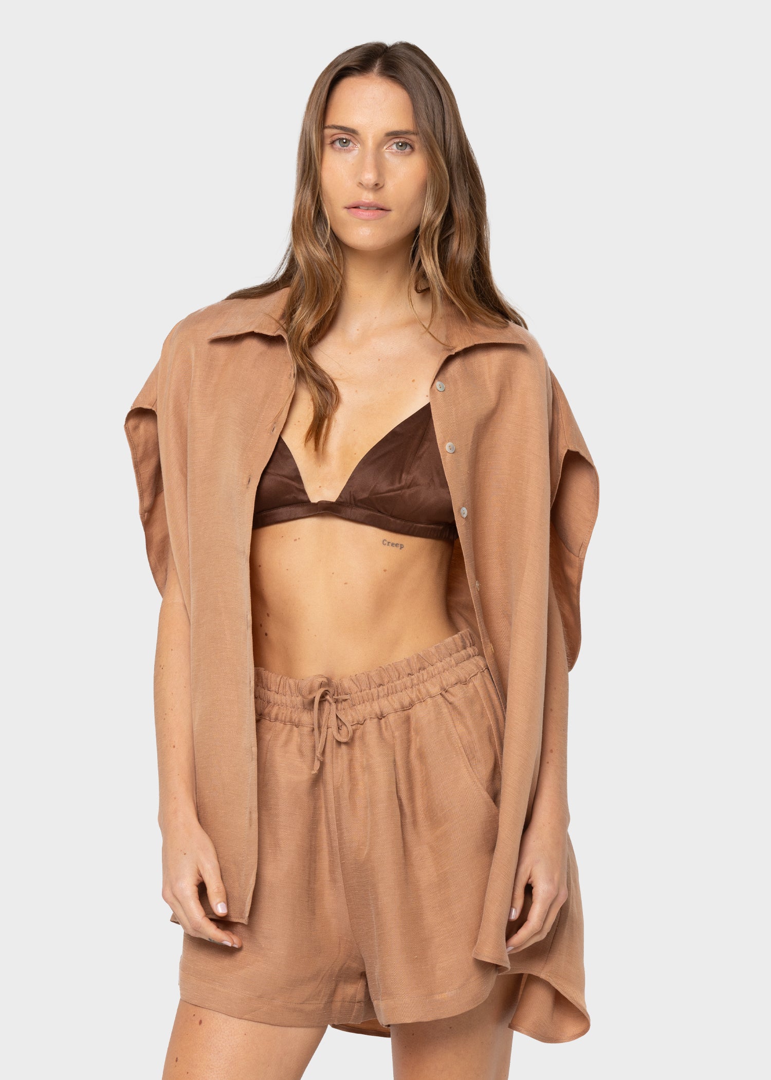 Serengeti Sleeveless Nat Shirt-niLuu