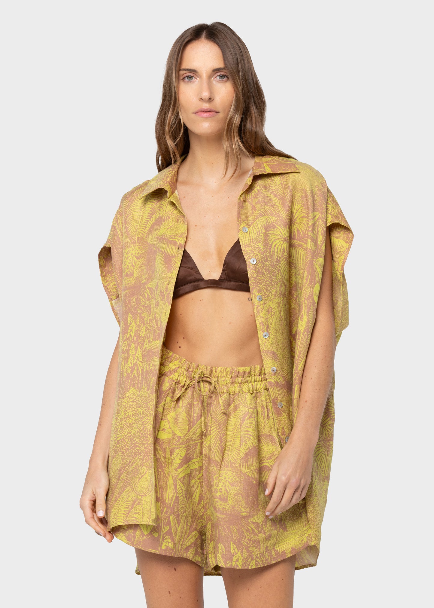 Serengeti Sleeveless Nat Shirt-niLuu