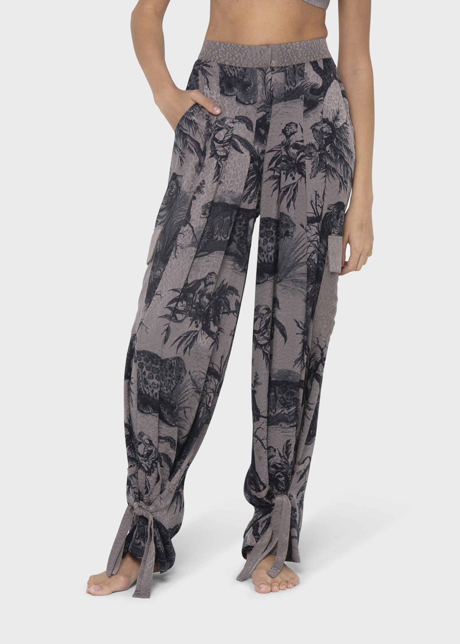 Jovi Grace Cargo Pants-niLuu