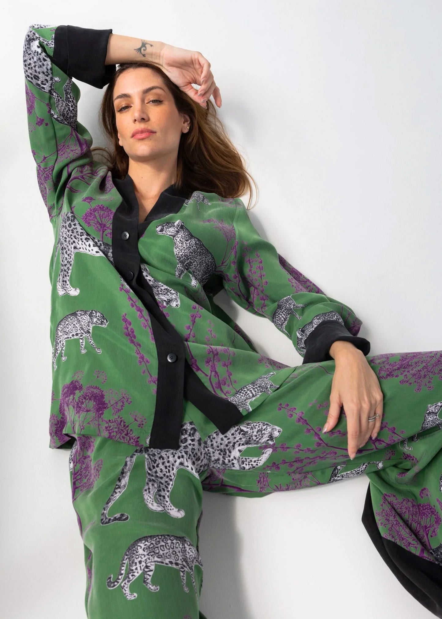 Unisex Lennon Harper Shirt-niLuu