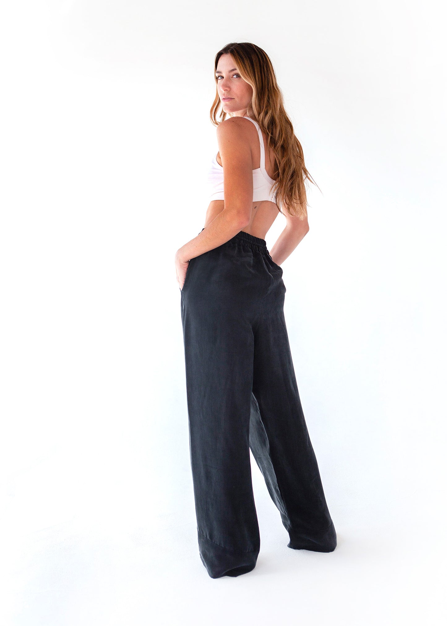 Noir Alyx Pants-niLuu