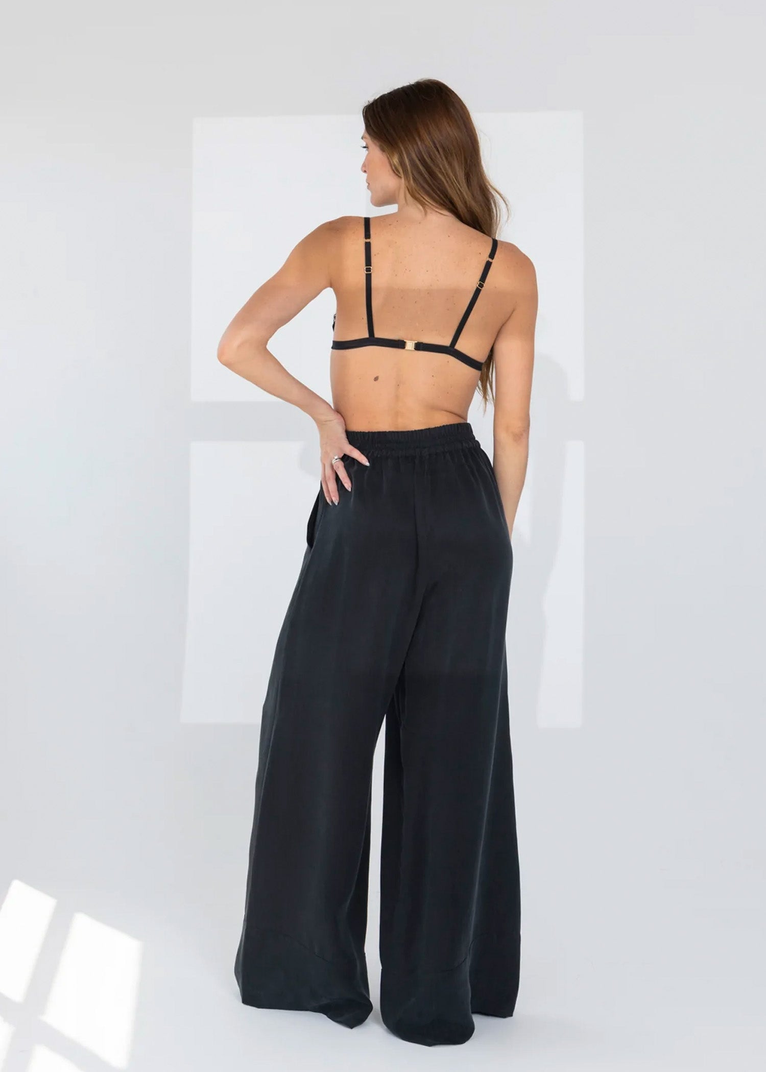 Noir Harper Pants-niLuu