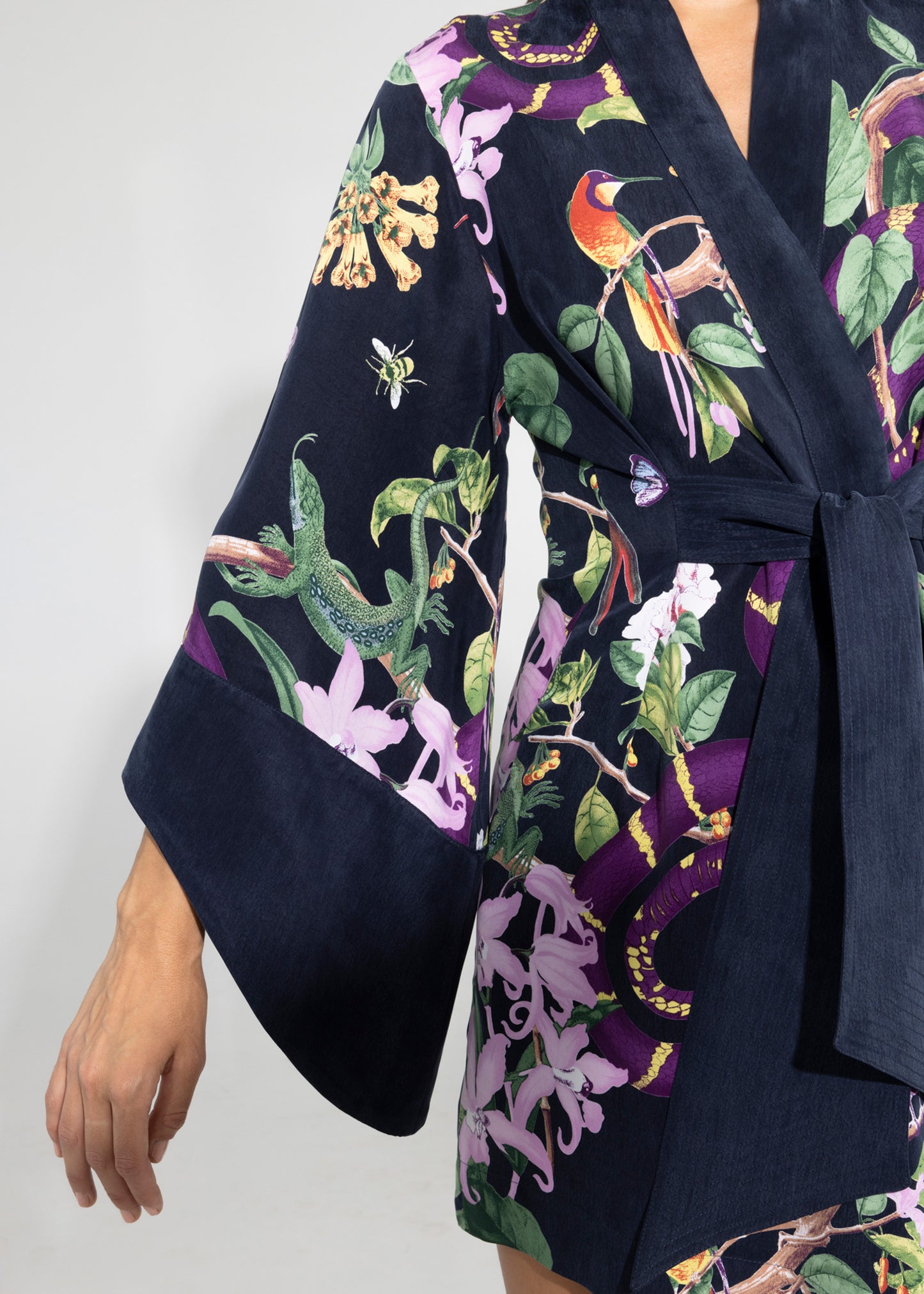 Jagger Amara Kimono Robe-niLuu