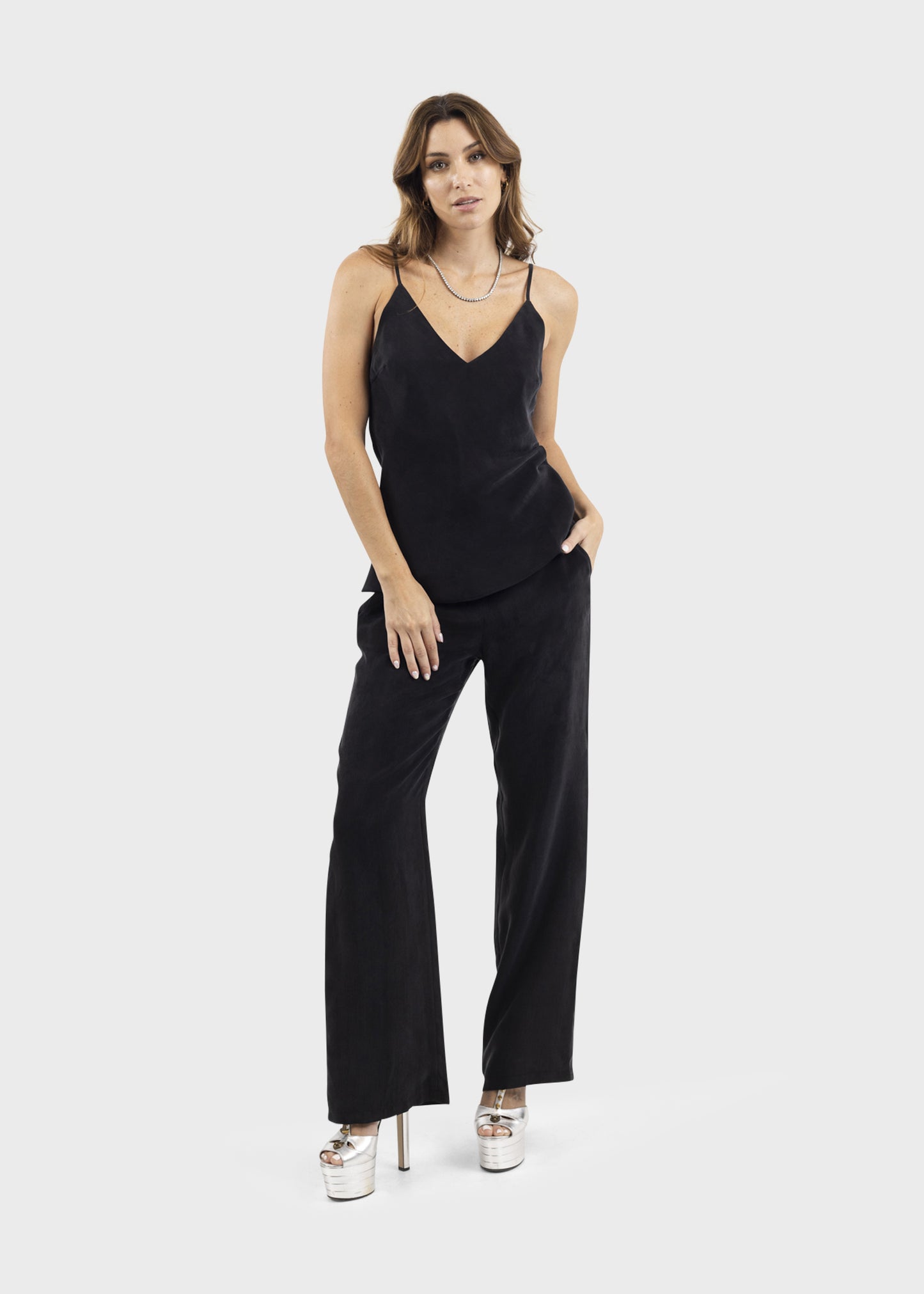 Noir Hera Lounge Pants-niLuu