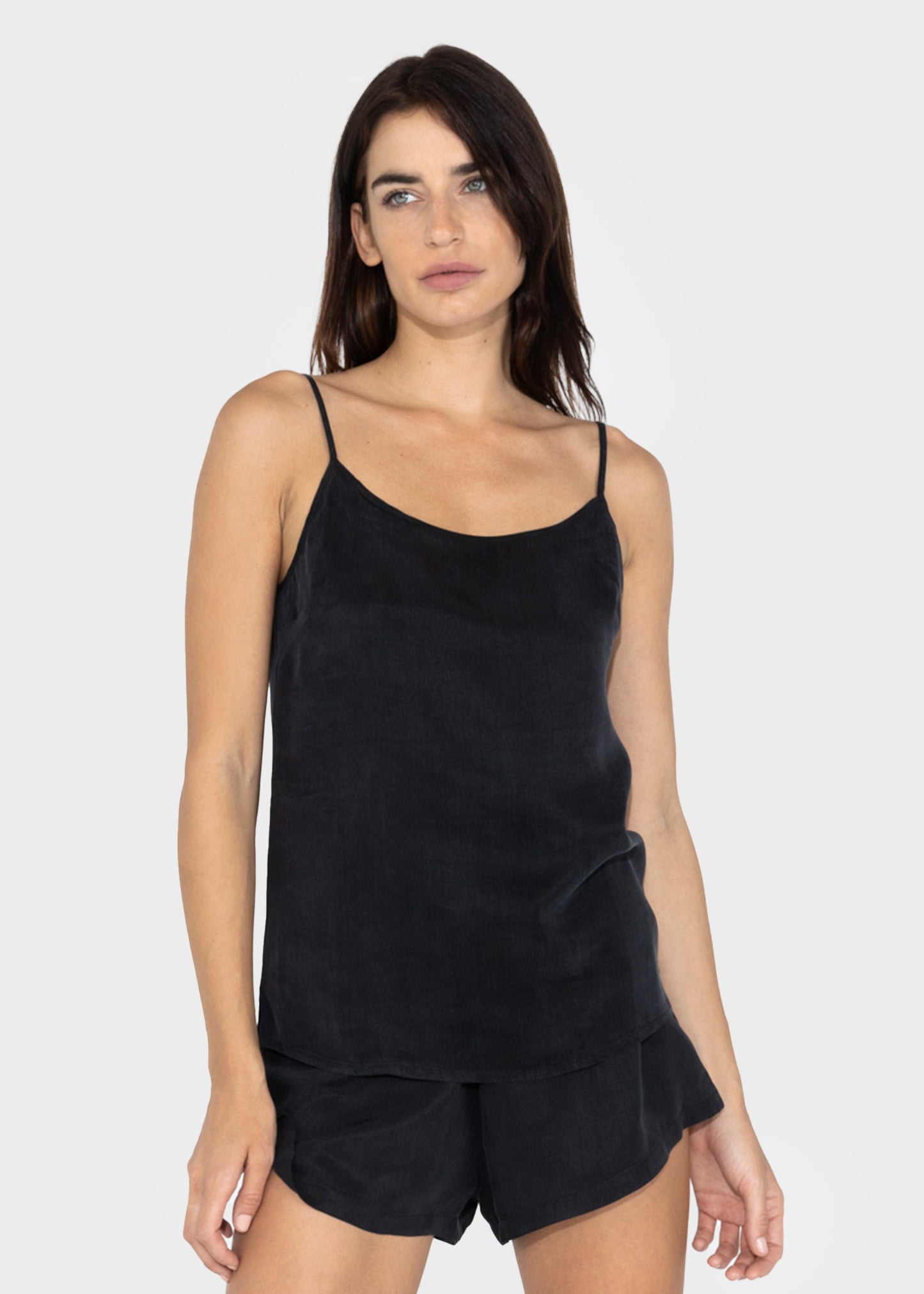 Noir Lily Cami Top-niLuu