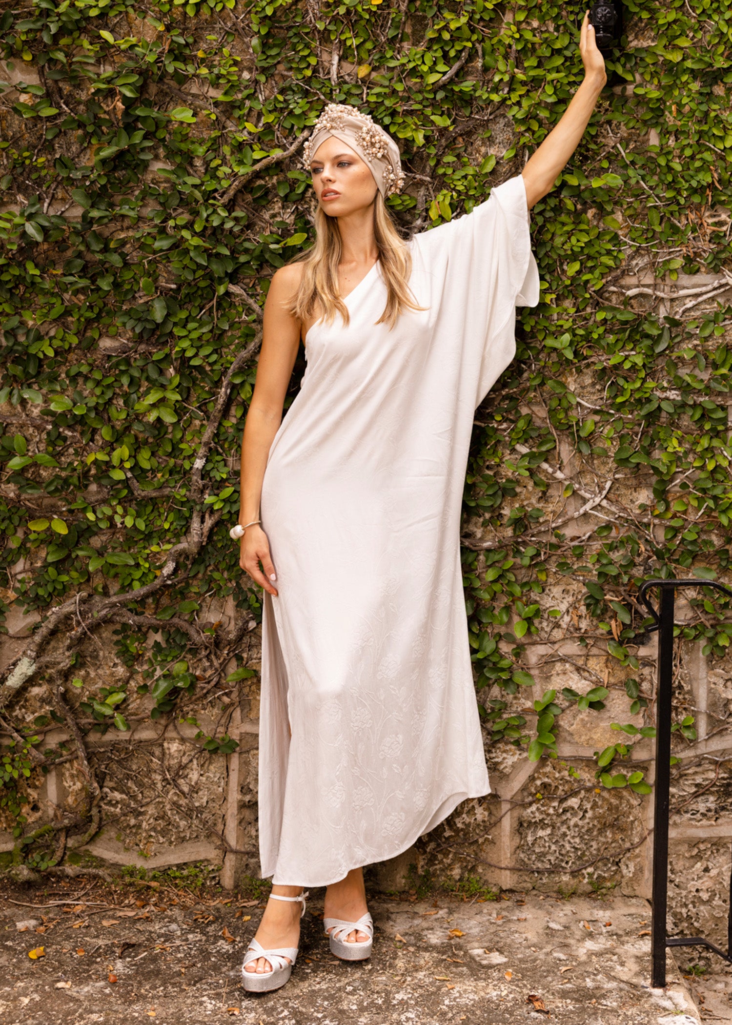 Magnolia Hera One Shoulder Maxi Dress | Vegan Silk Robe for Brides niLuu Magnolia Hera One Shoulder Maxi Dress | Vegan Silk Robe for Brides niLuu