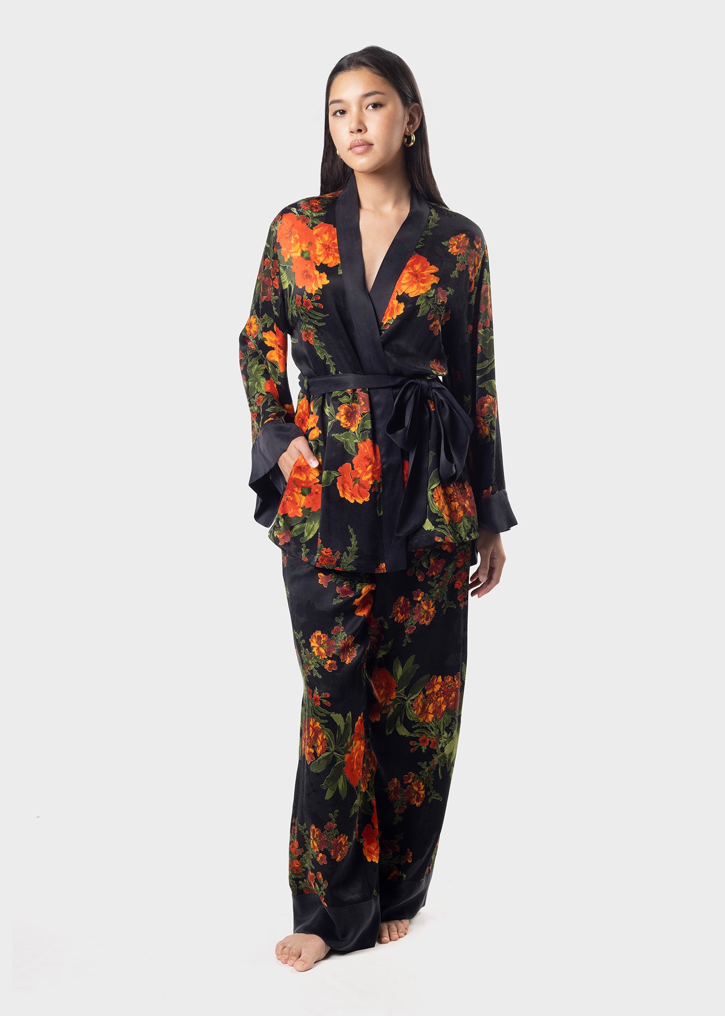 Olivia Alyx Wrap Top-niLuu