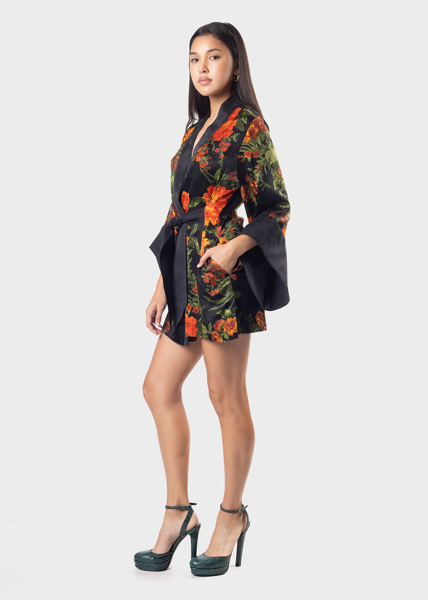 Olivia Amara Kimono Robe-niLuu