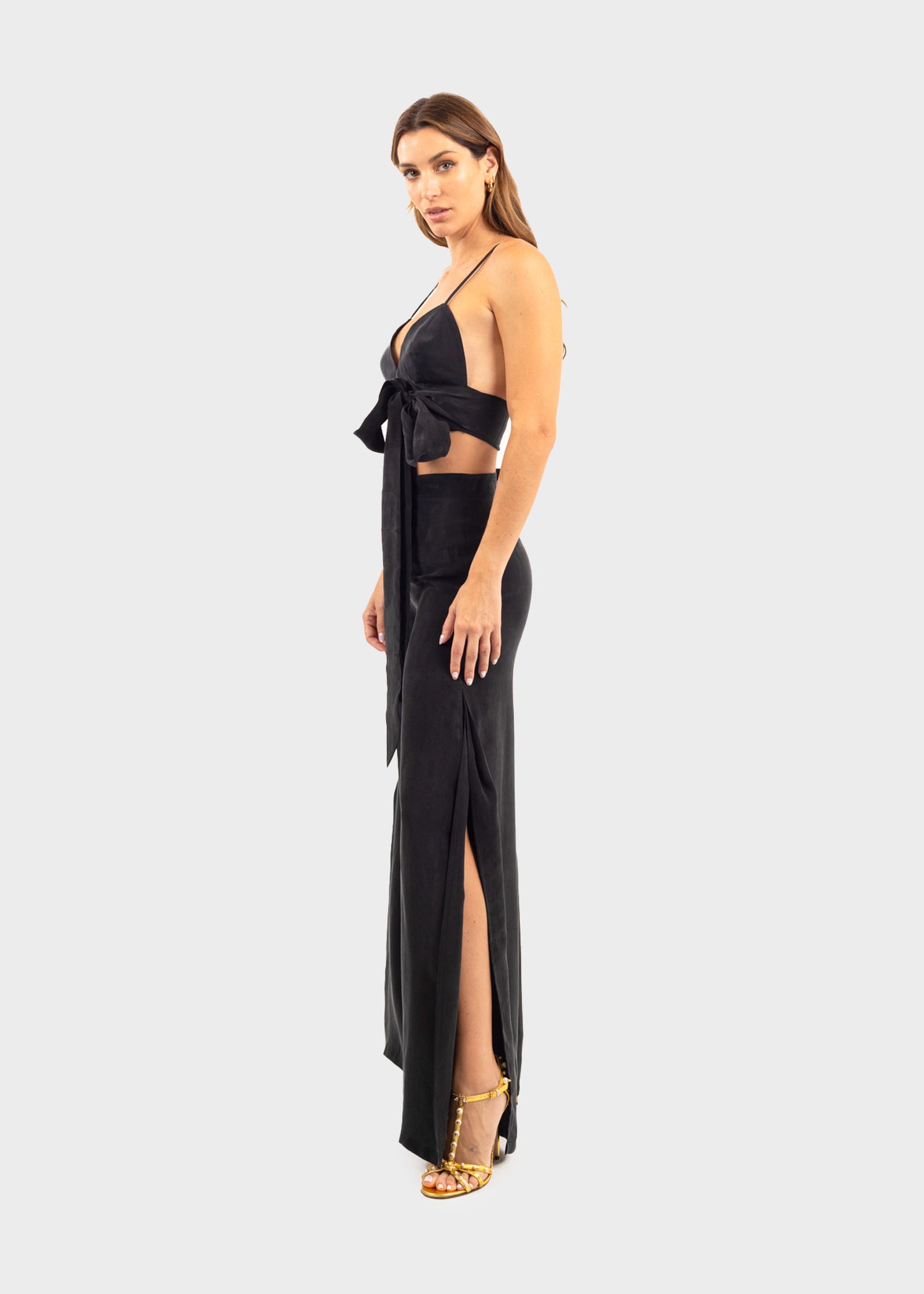 Noir Hera Flared Pants-niLuu