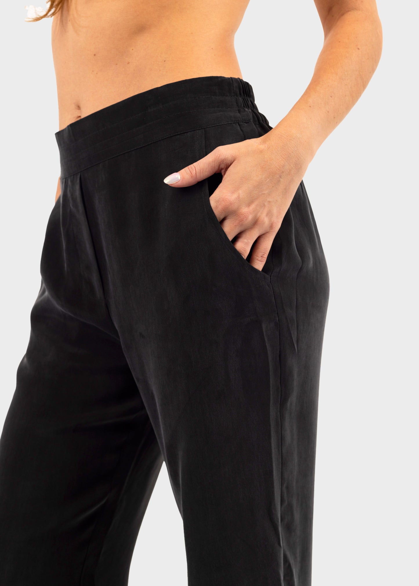 Noir Hera Lounge Pants-niLuu