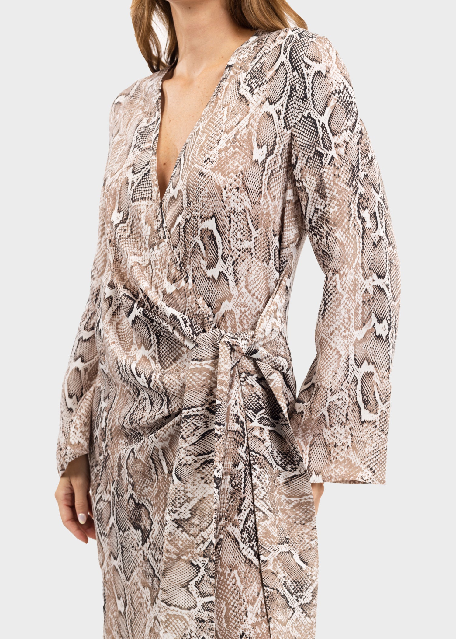 Cleo Hera Wrap Dress-niLuu