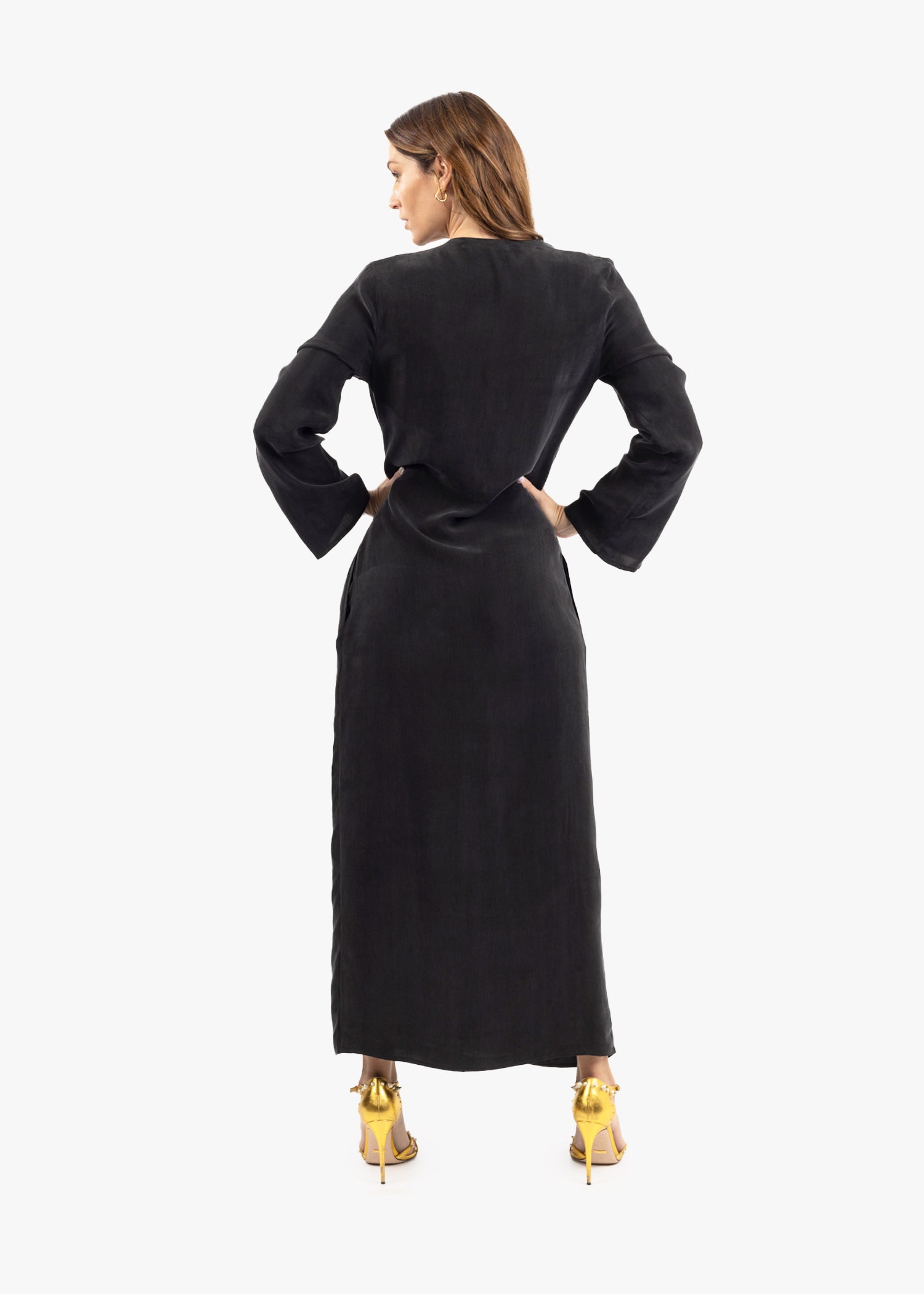 Noir Hera Wrap Dress-niLuu