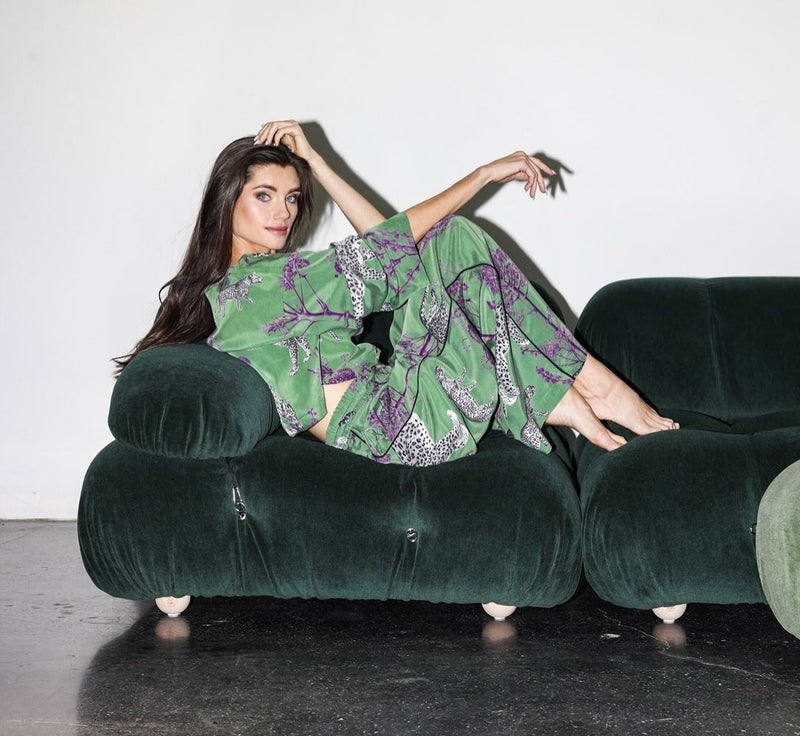 From Suit to Sunset: Vegan Silk Loungewear Made for Travel