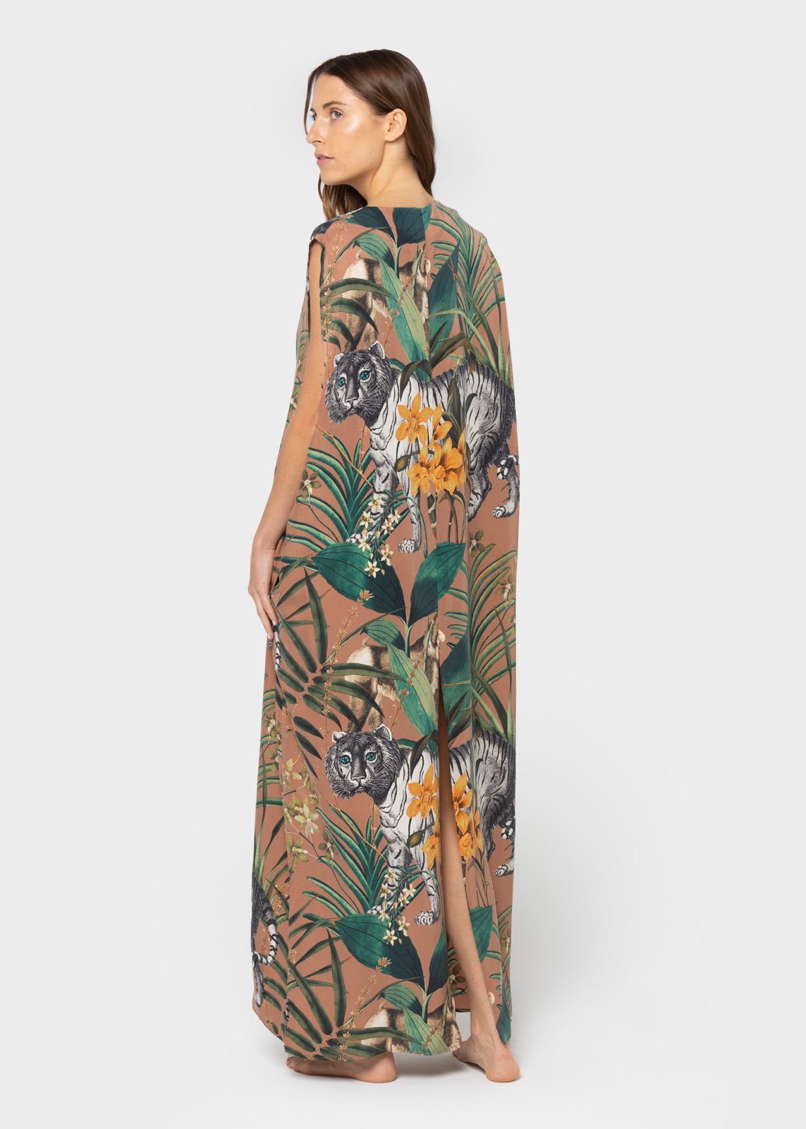 Serengeti Slit Dress-niLuu