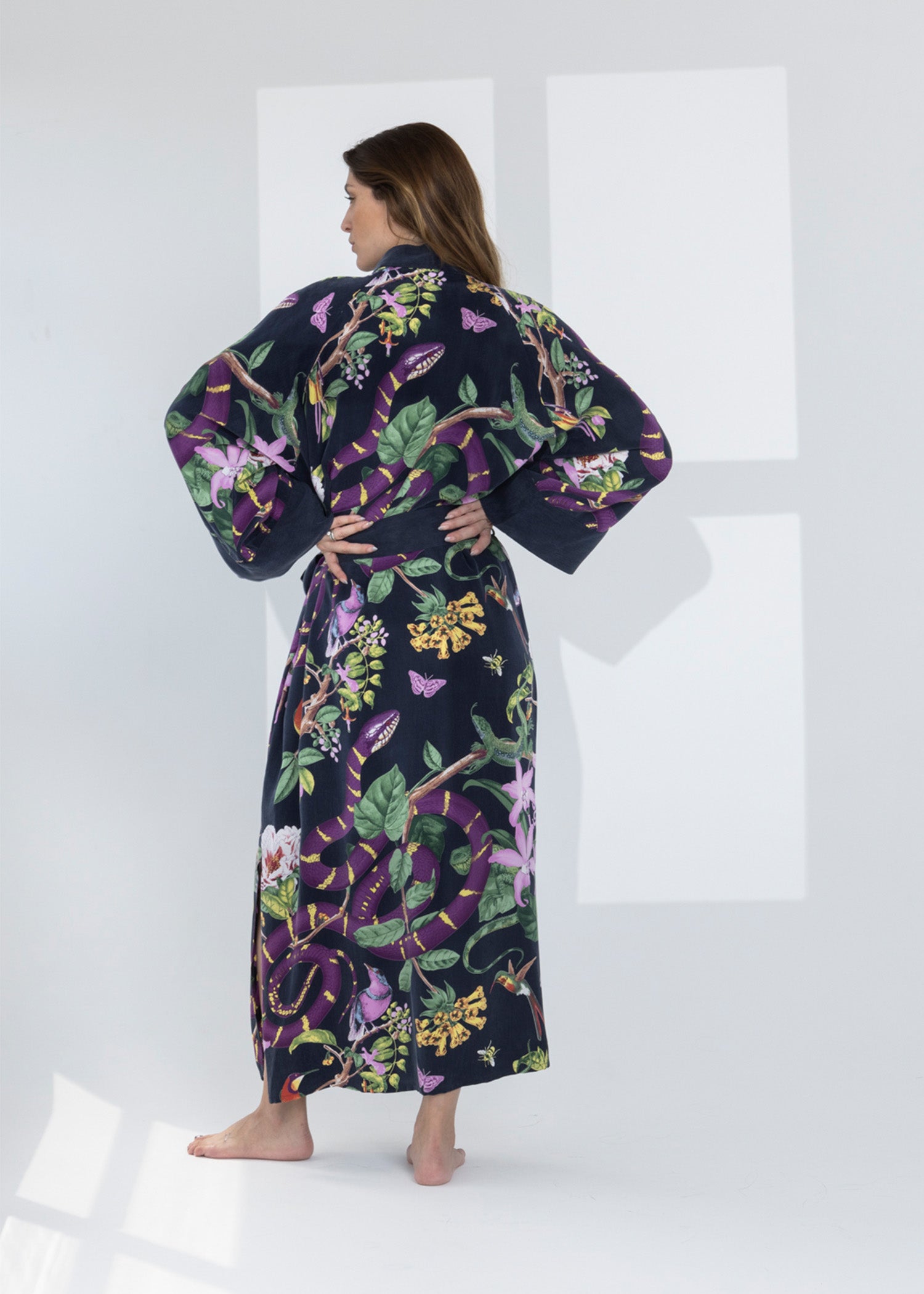 Women Kimono Robe sustainable vegan silk for the modern you niLuu