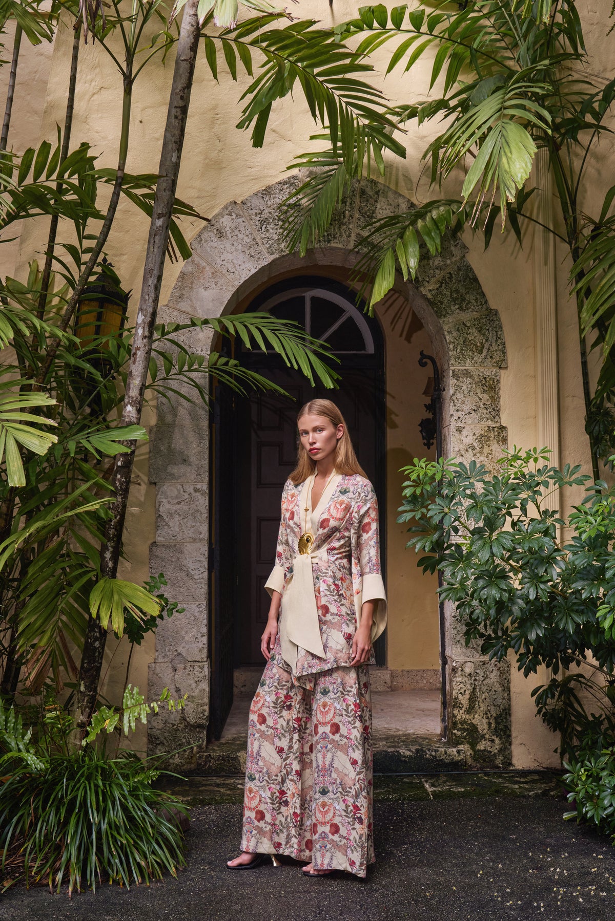 Prince Amara Mini Kimono Robe