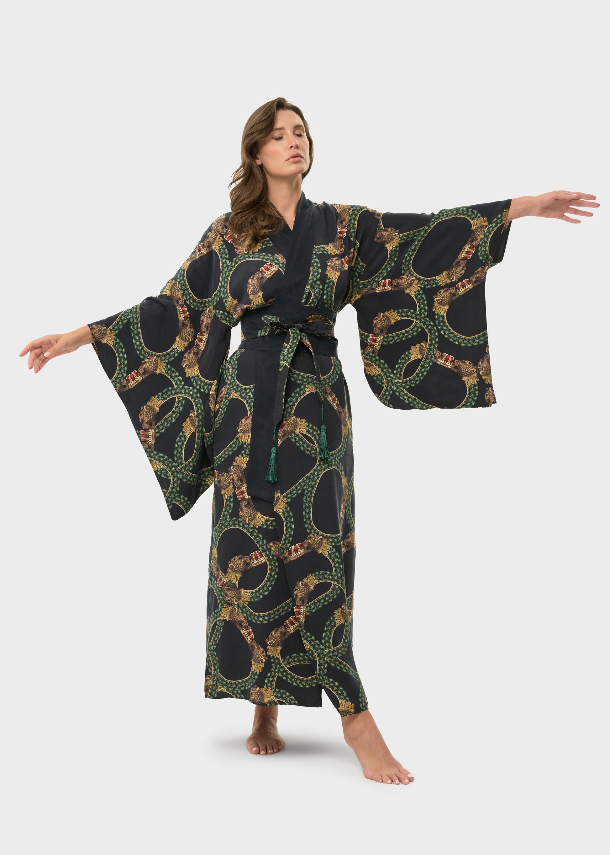 Dion Mystique Anya Oriental Kimono-niLuu