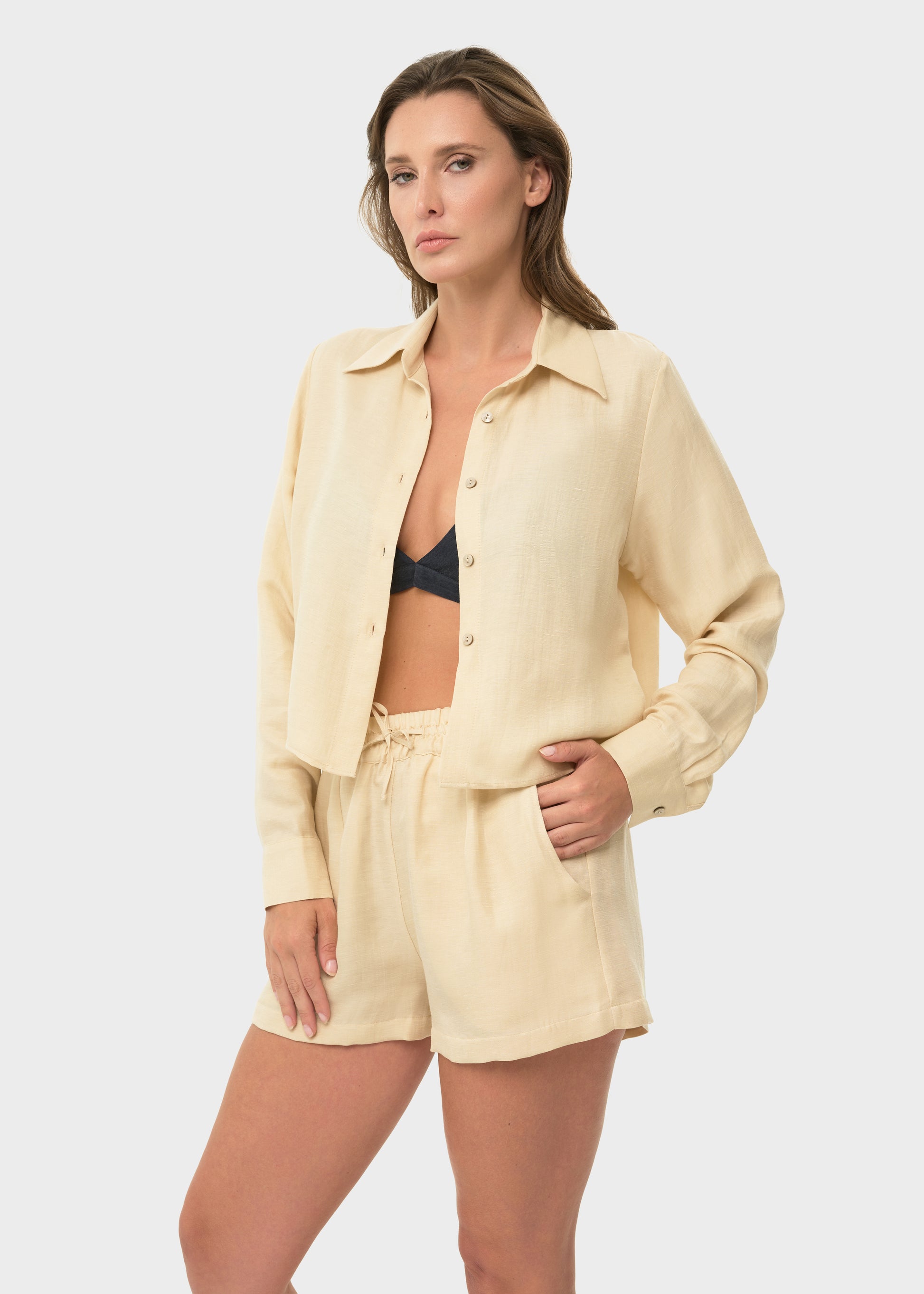 Creme Mystique Cropped Button Down Shirt-niLuu