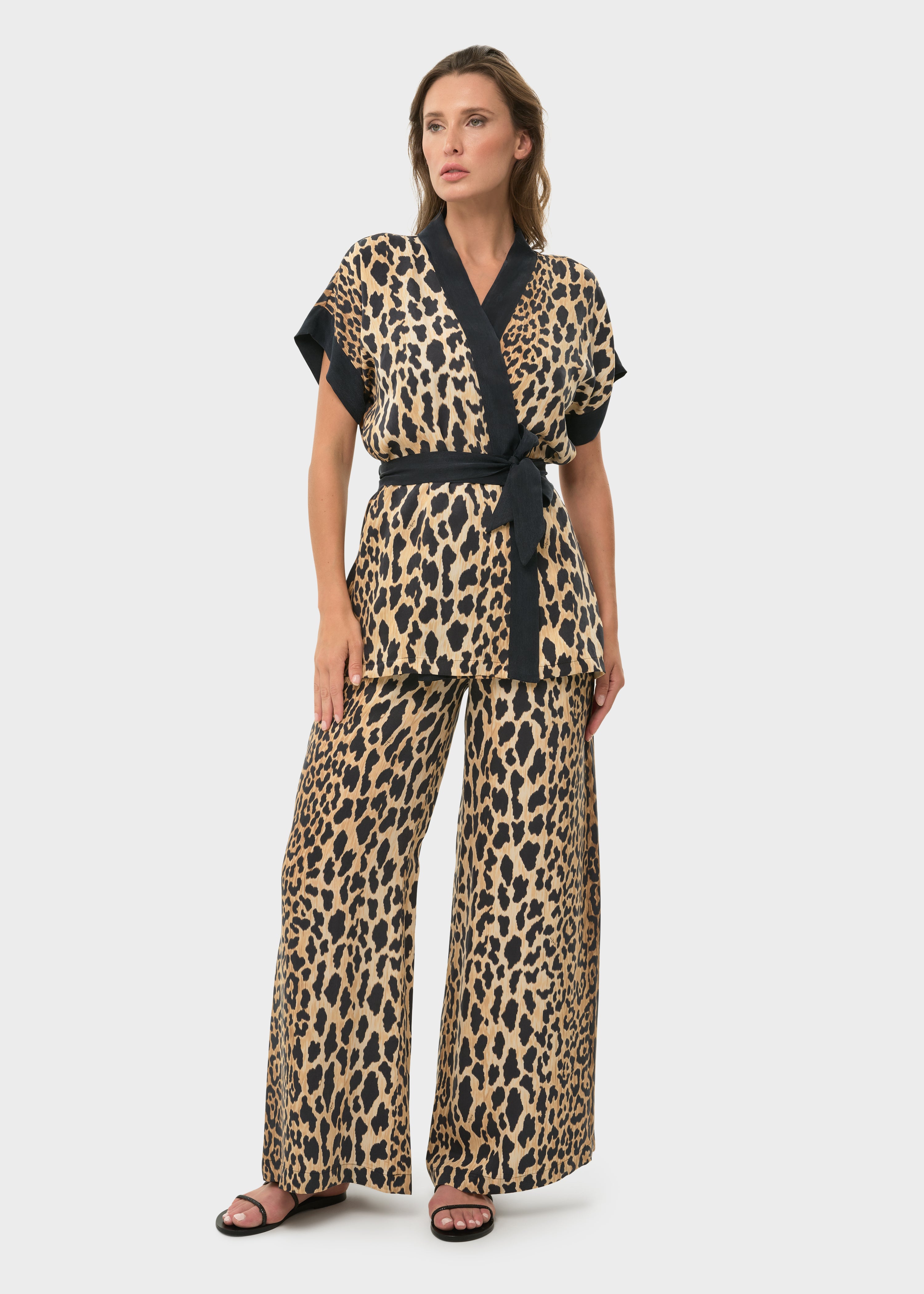 Leo Mystique Lounge Pants-niLuu