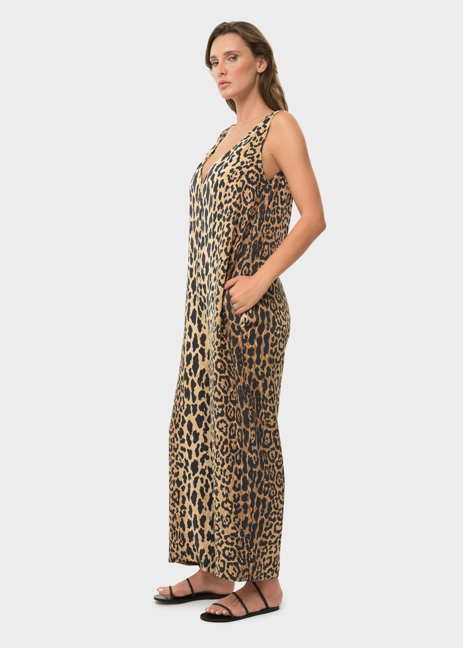 Leo Mystique Low V Jumpsuit-niLuu