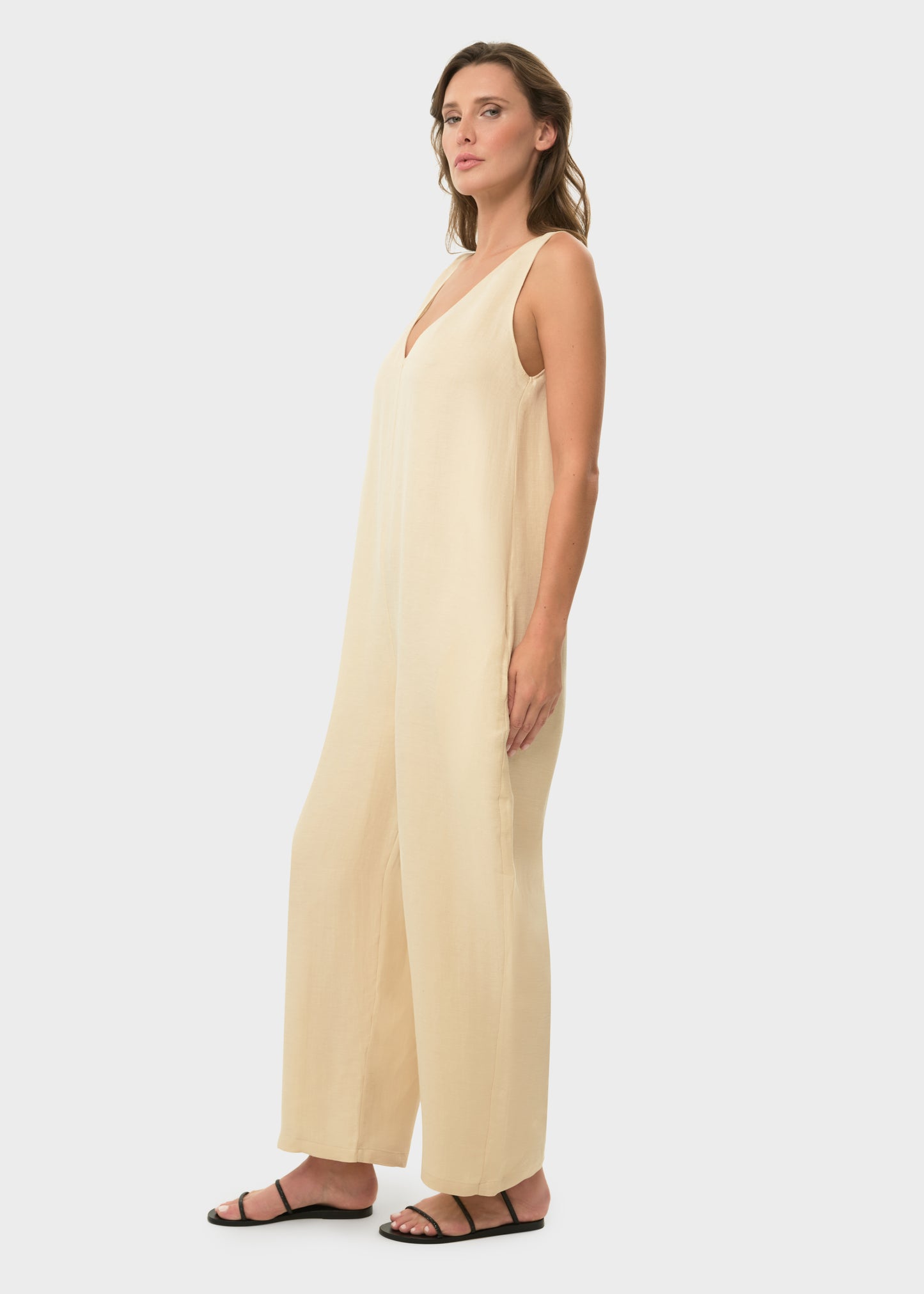 Creme Mystique Low V Jumpsuit-niLuu