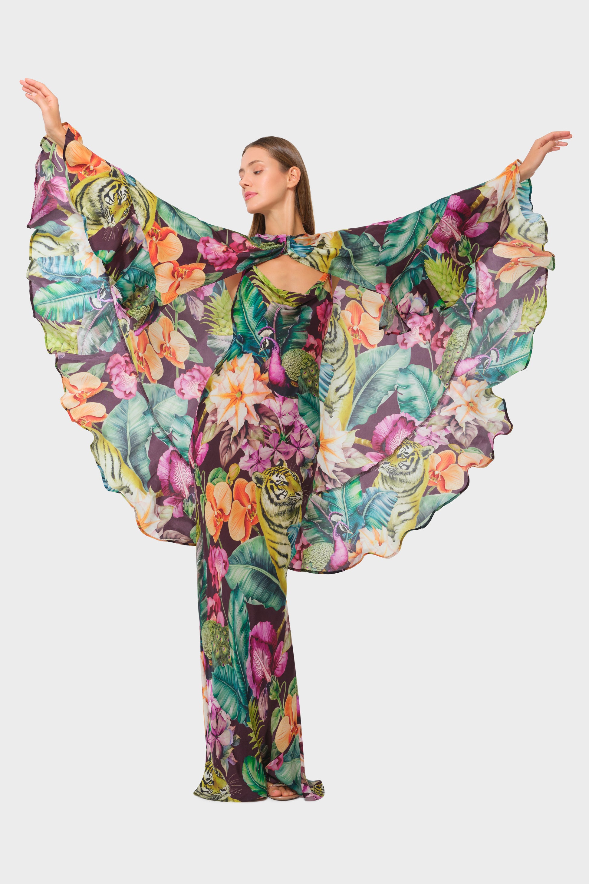 Farrah Calypso Artemis Cape-niLuu