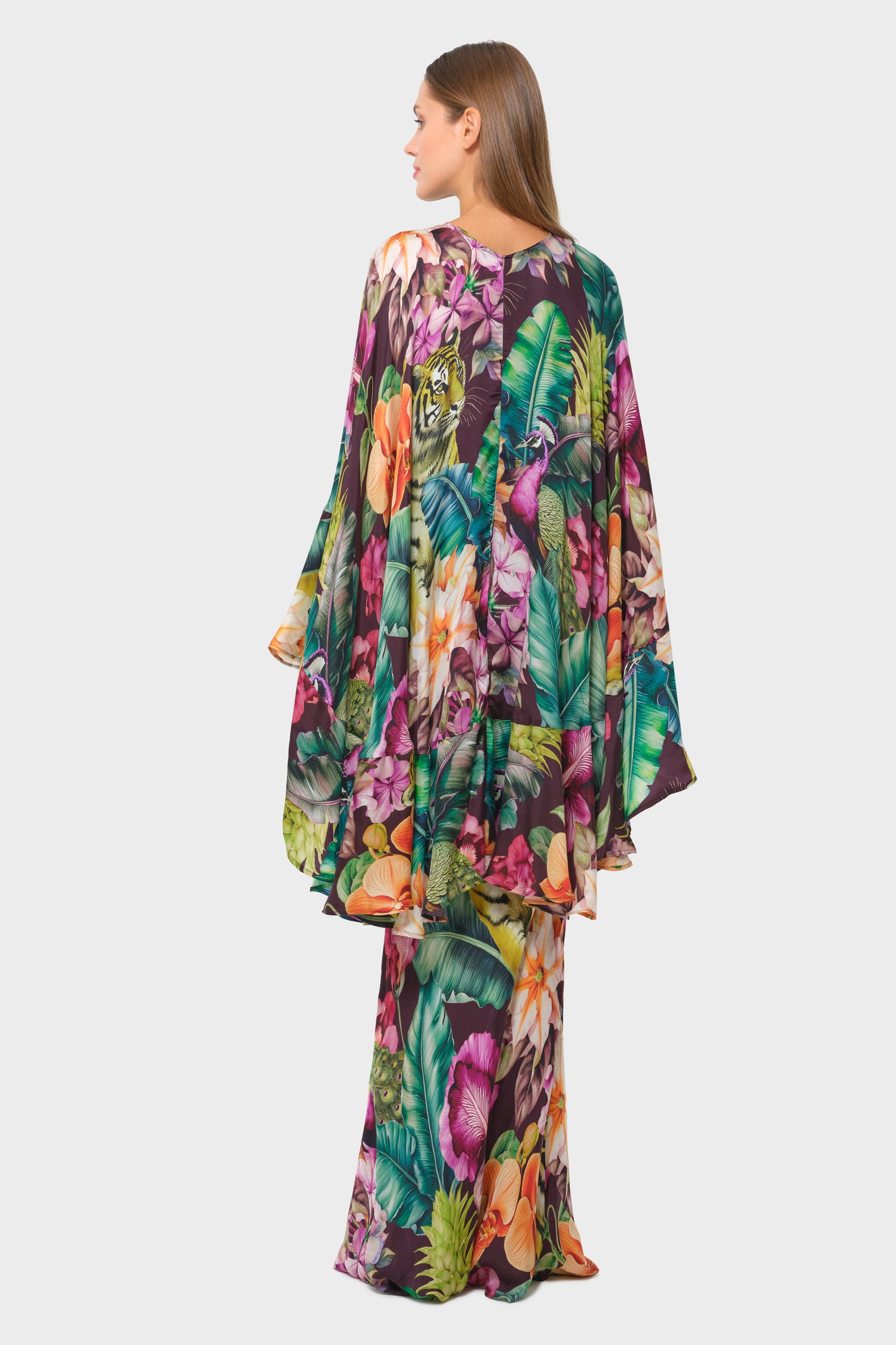 Farrah Calypso Artemis Cape-niLuu