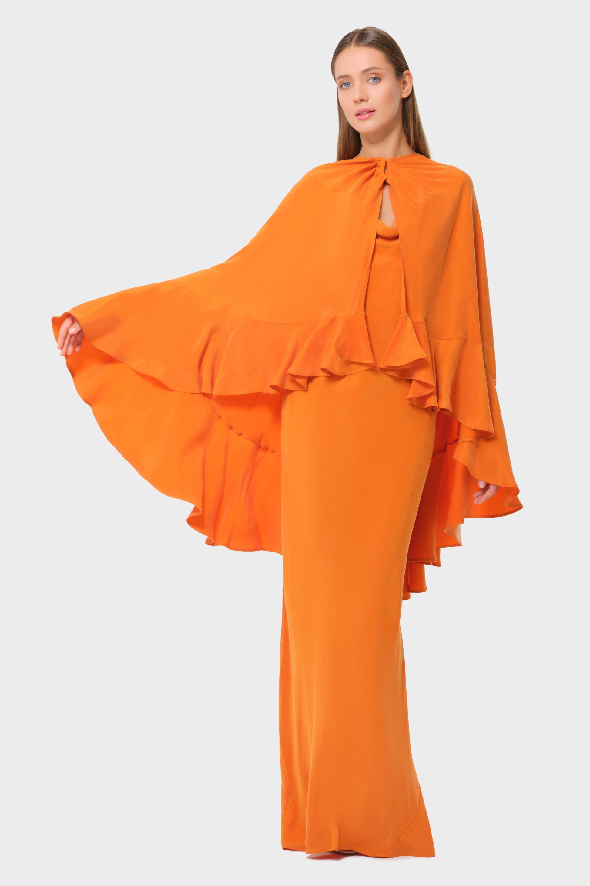 Sienna Calypso Artemis Cape-niLuu