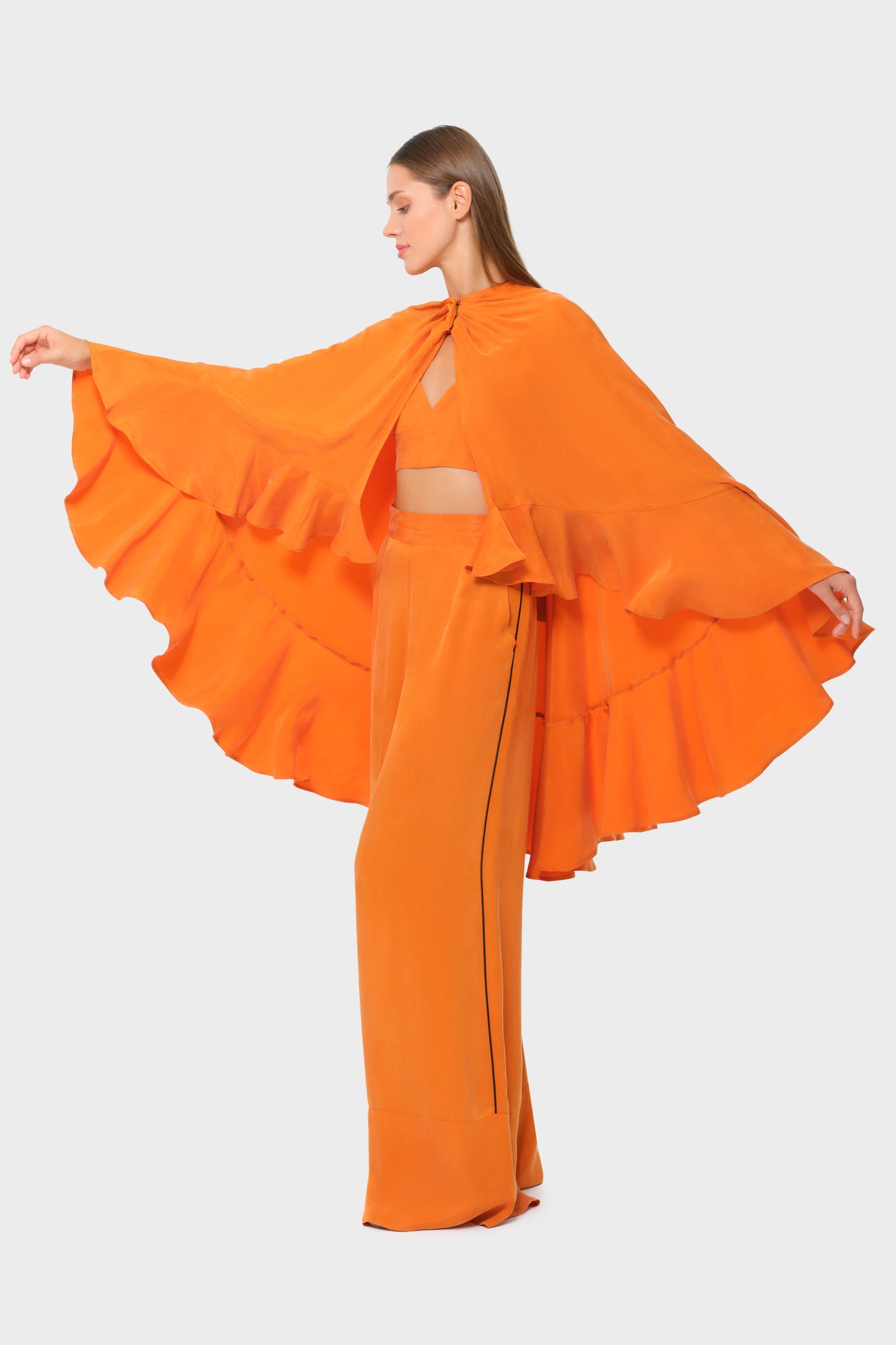 Sienna Calypso Artemis Cape-niLuu