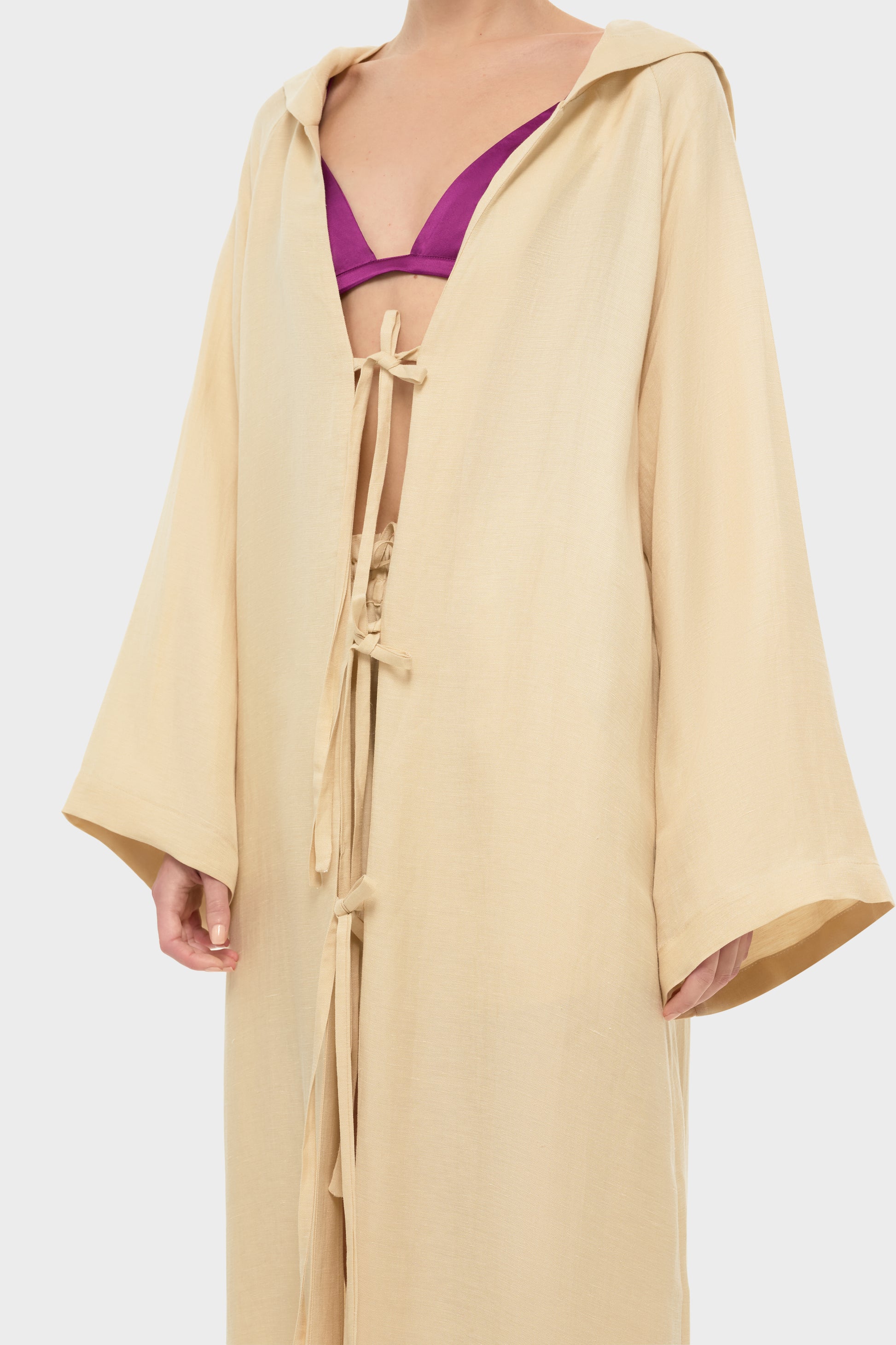 Creme AquaFlora Hooded Kaftan-niLuu