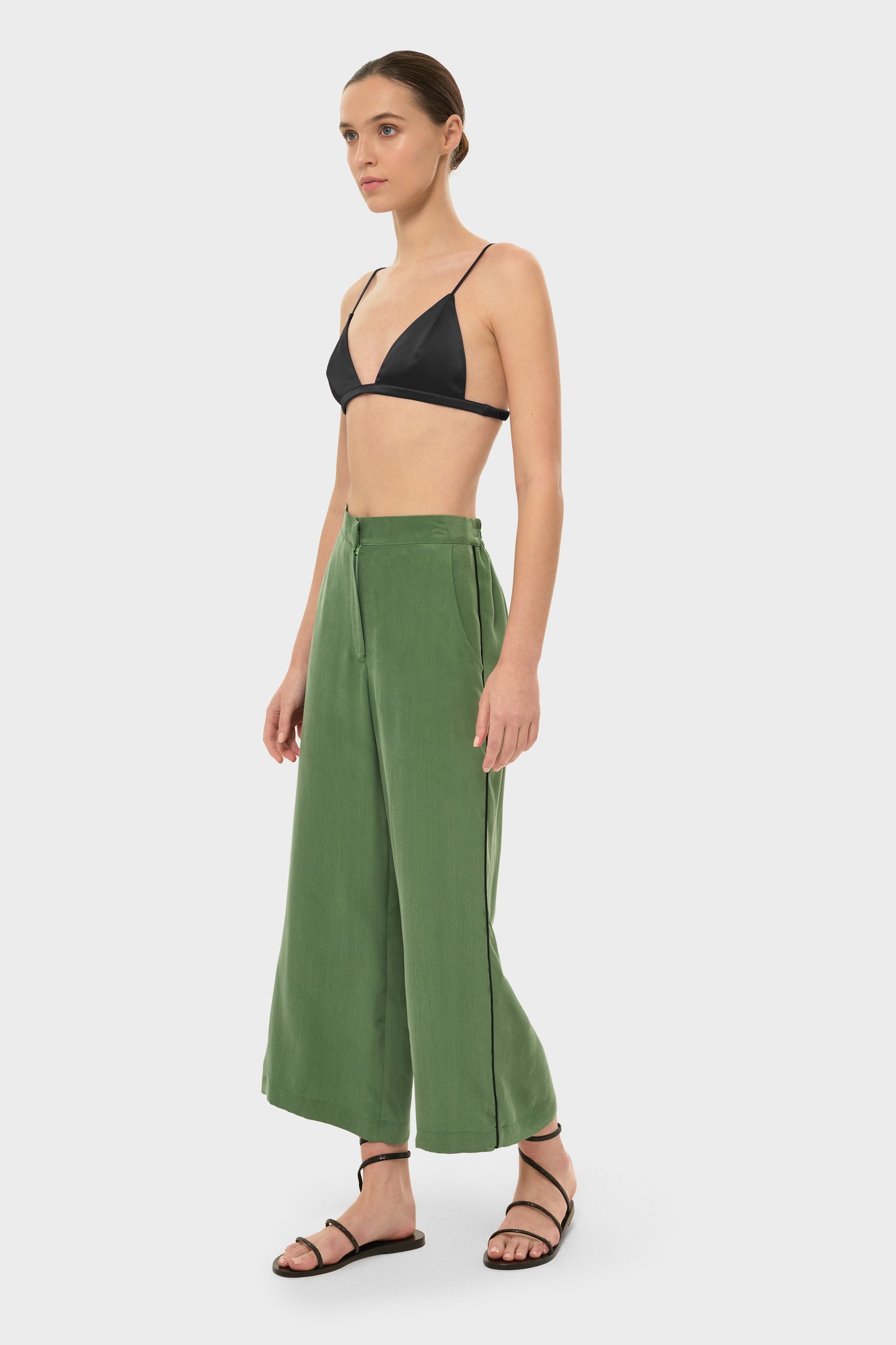 Moss AquaFlora Cropped Trousers-niLuu