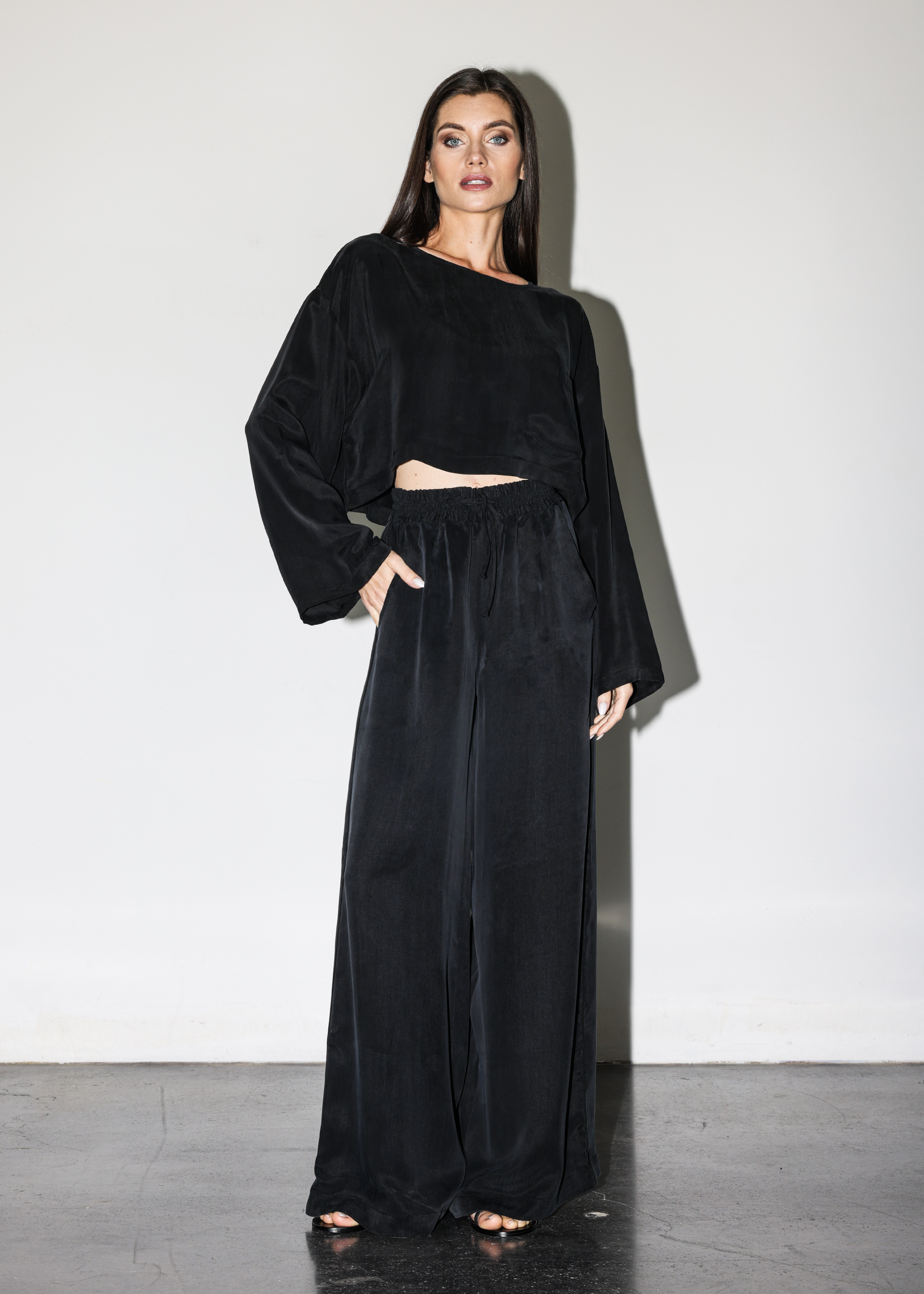 Noir Wildesse Lounge Pants-niLuu