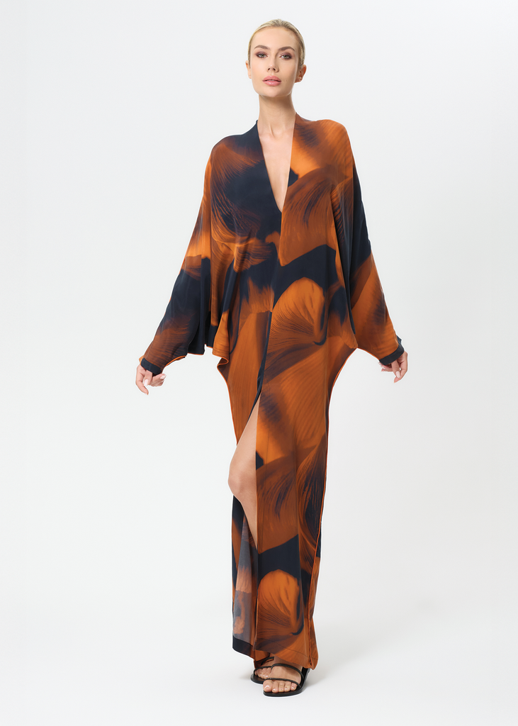 Loren Calypso Taylor Bat Sleeve Dress-niLuu