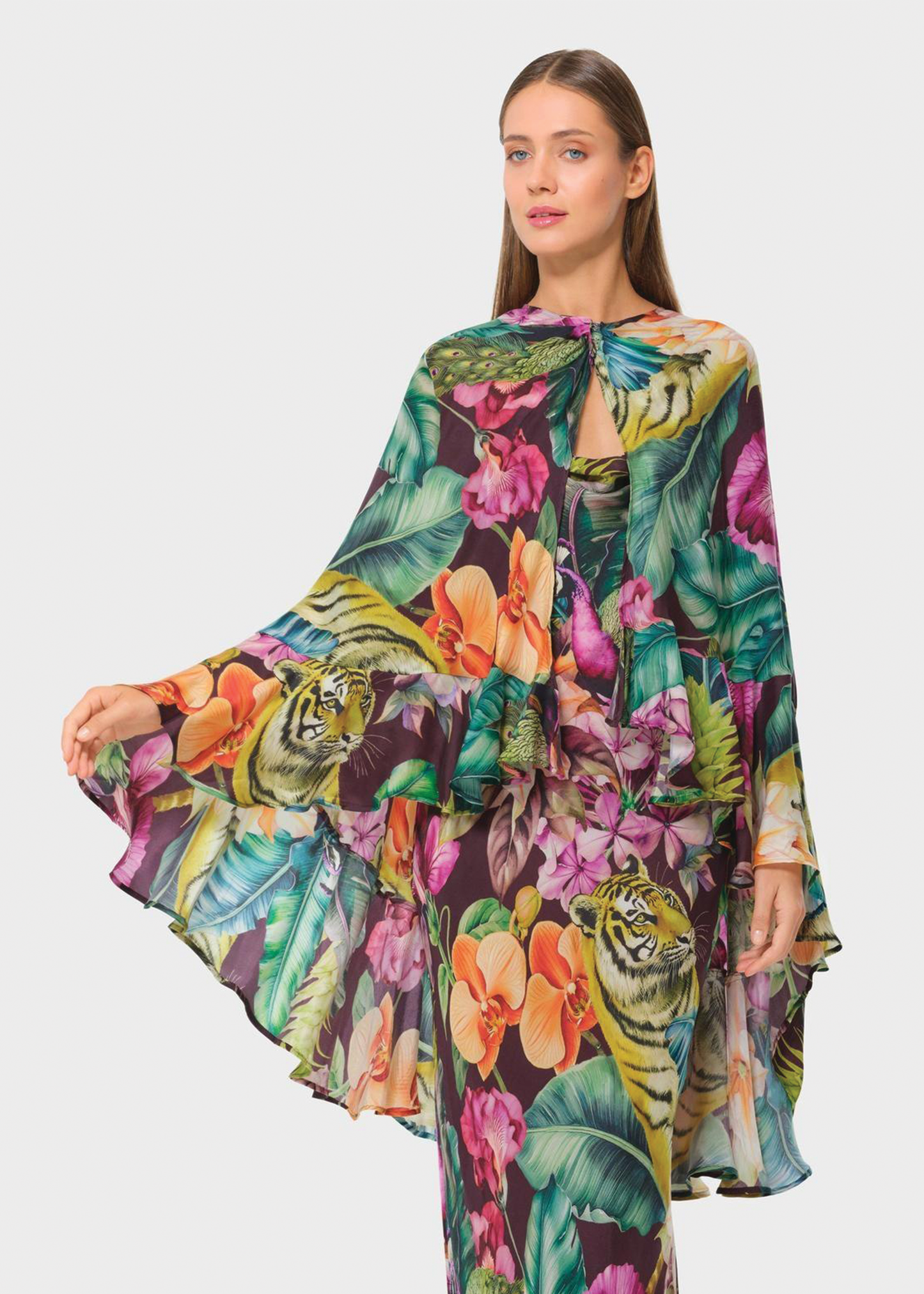 Farrah Calypso Artemis Cape