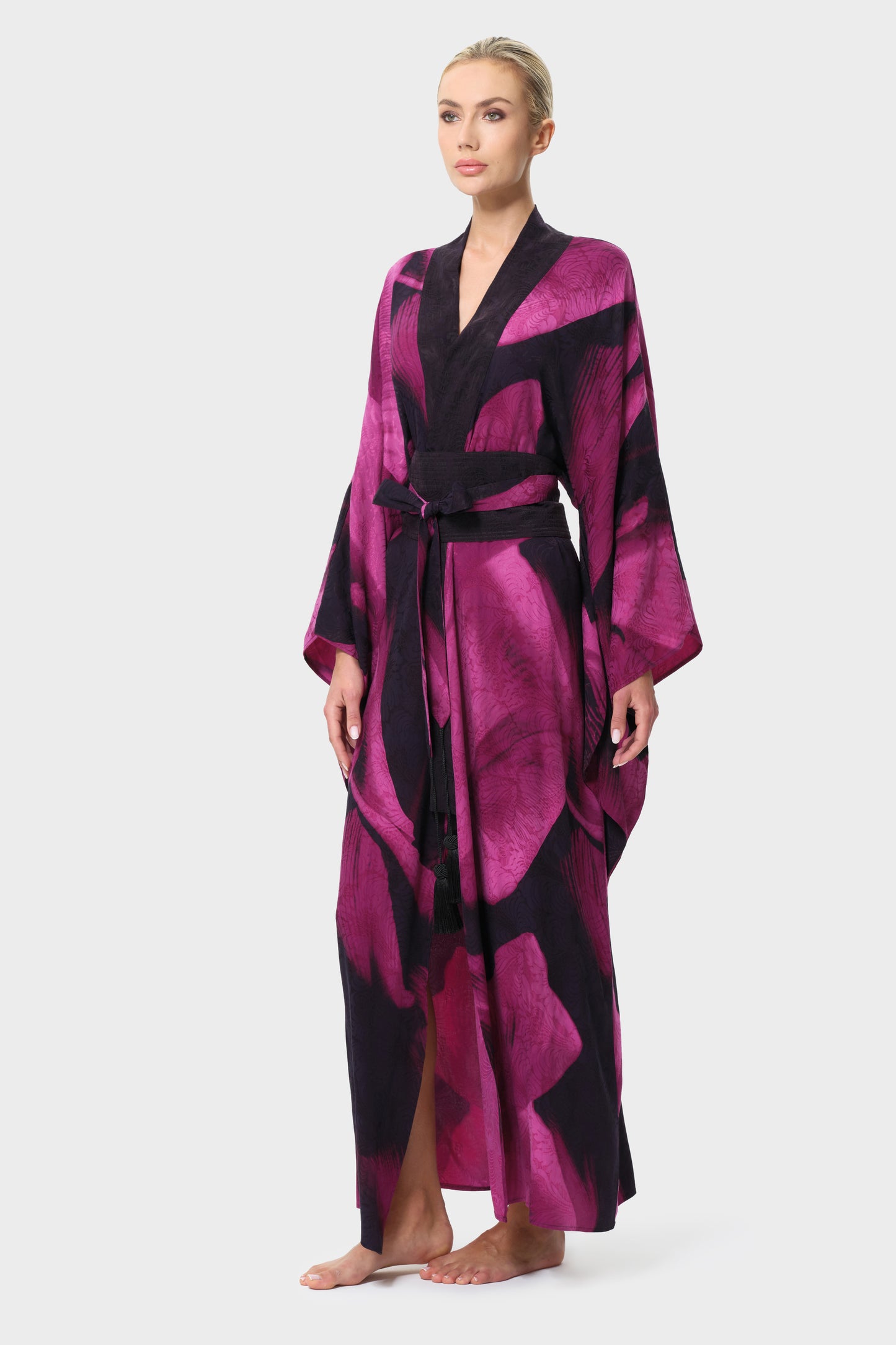 Sophia Anya Oriental Kimono