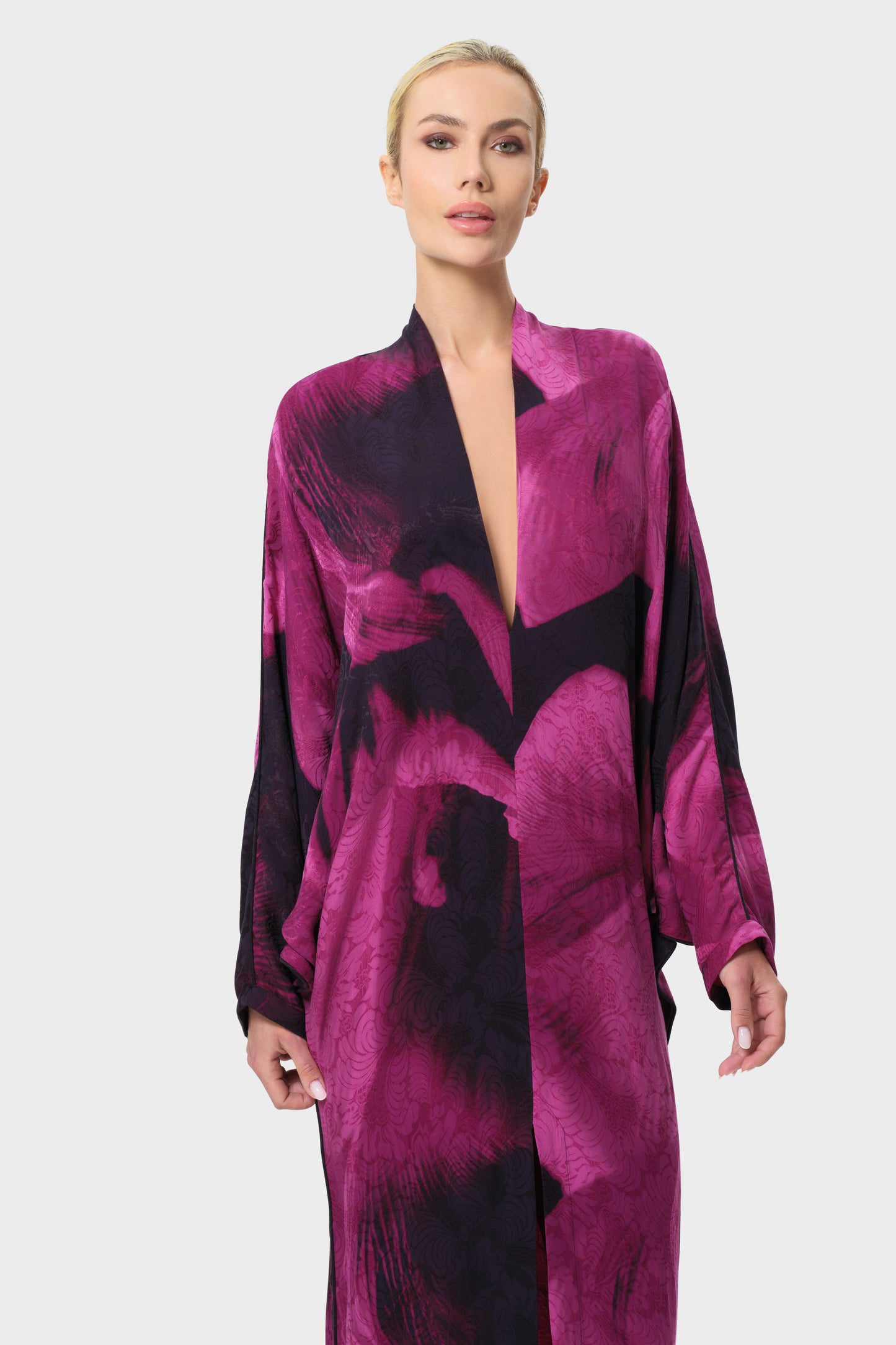 Sophia Calypso Taylor Bat Sleeve Dress-niLuu