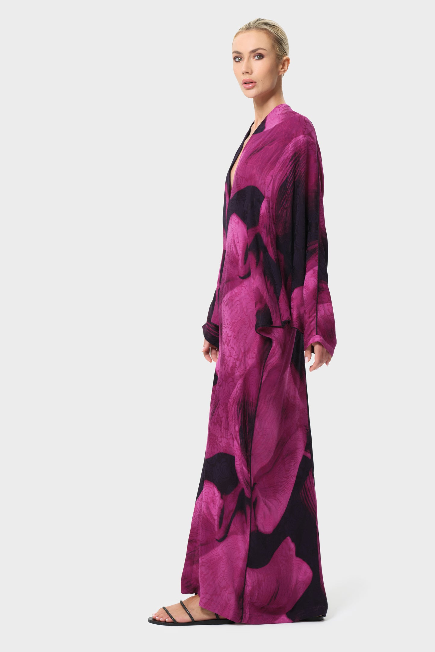 Sophia Calypso Taylor Bat Sleeve Dress-niLuu