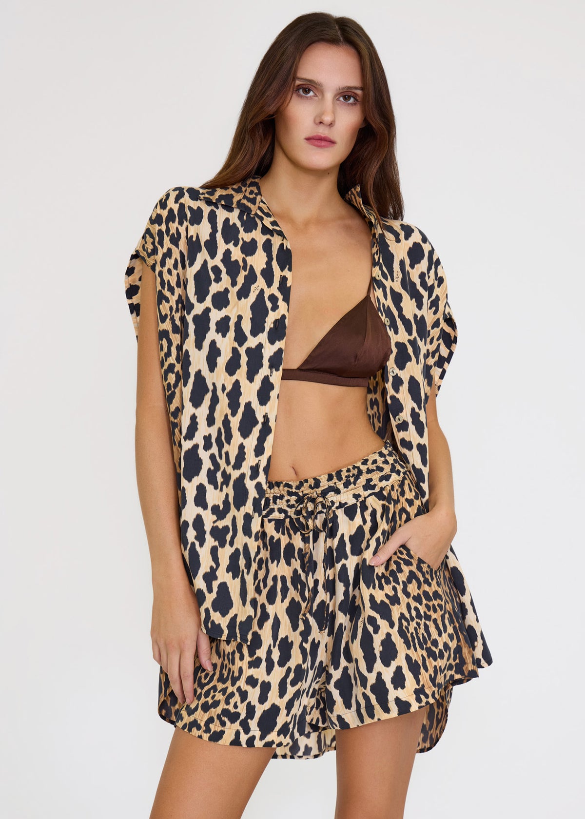 Leo Eden Sleeveless Nat Shirt