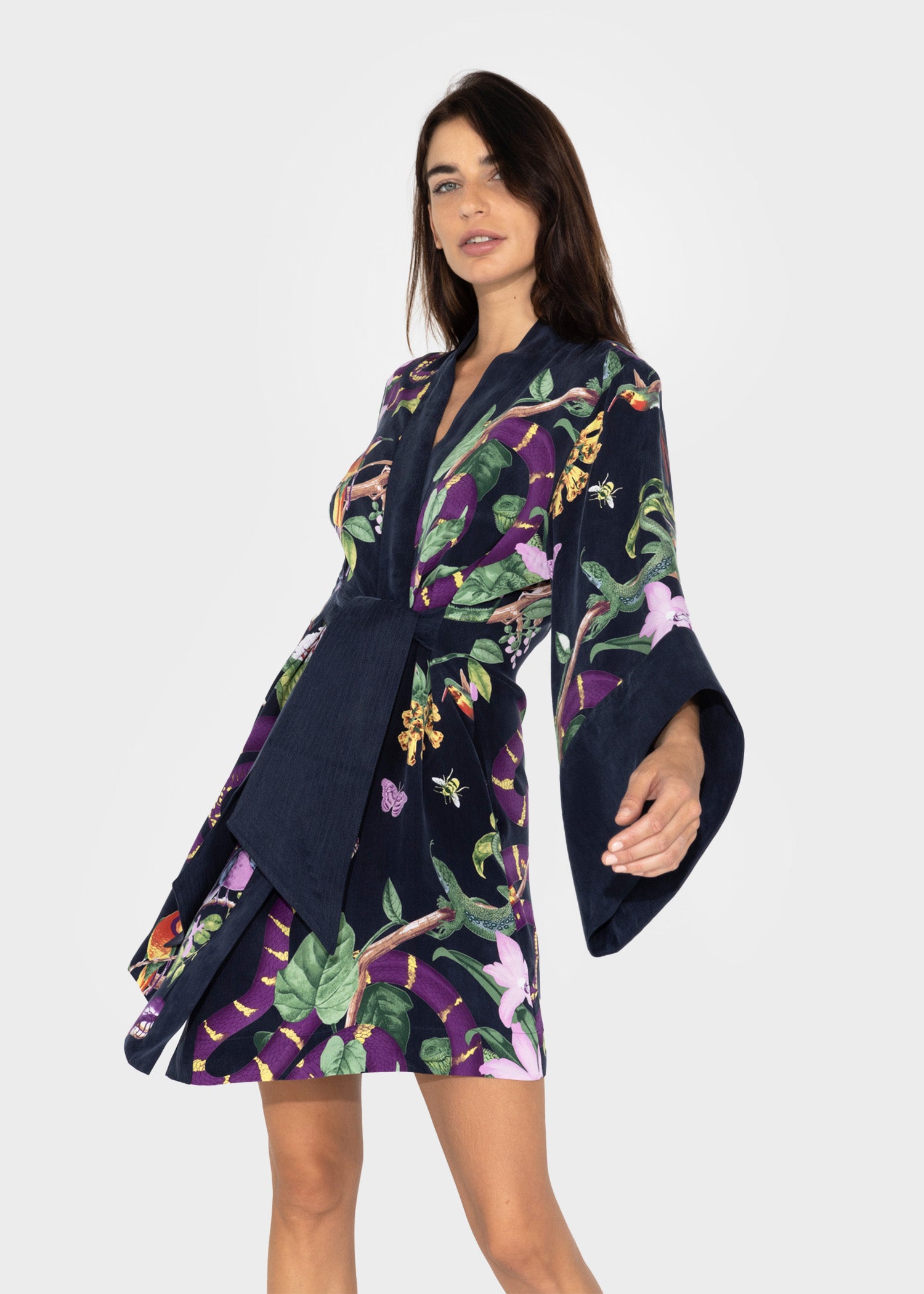 Jagger Amara Mini Kimono Robe – niLuu