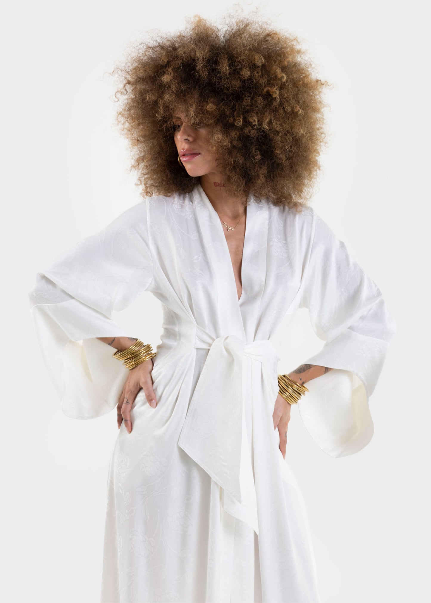 Magnolia Amara Kimono Robe-niLuu